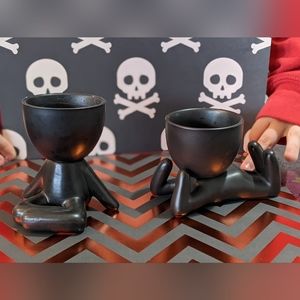 Black ceramic people planters